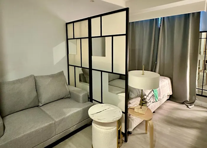Palagi Staycation Qc * Manila